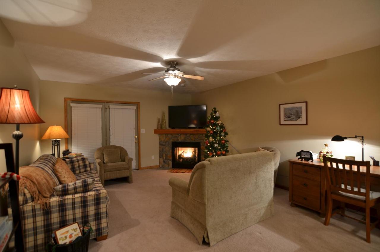 Gorgeous House For Ski Retreat Or Mountain Vacations Snowshoe Exterior foto